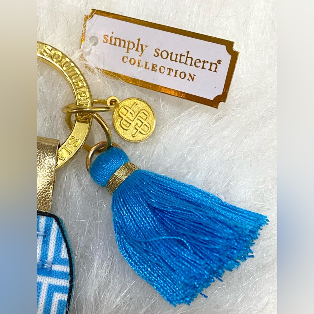 Simply Southern Blue White Scroll Neoprene Key Fob Accessory Preppy Boho Coastal - Picture 3 of 4